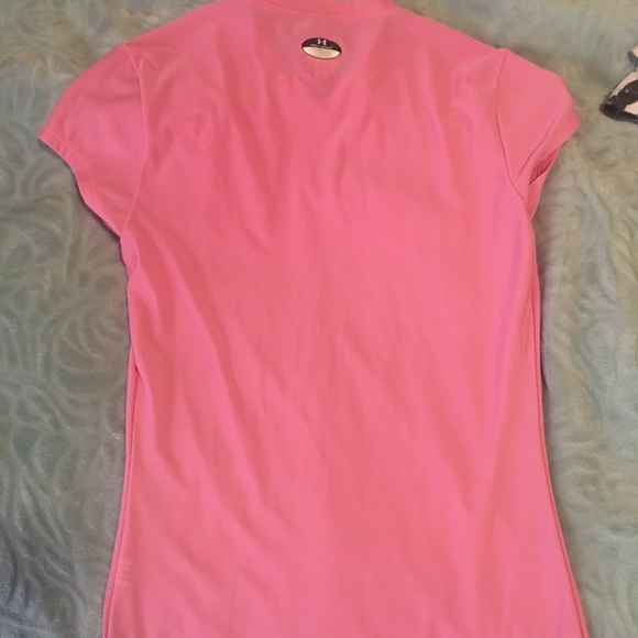 Under Armour shirt - Picture 2 of 3